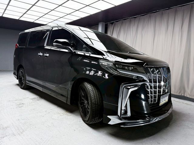 TOYOTA豐田 ALPHARD  第3張相片