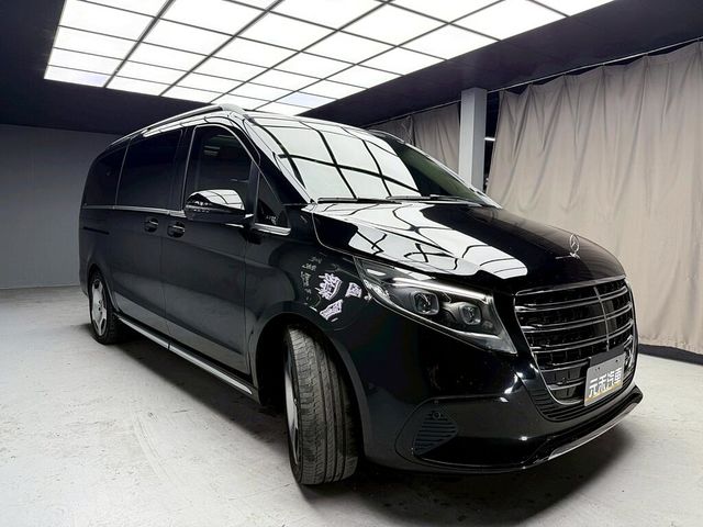 M-BENZ賓士 V250 D  第3張相片