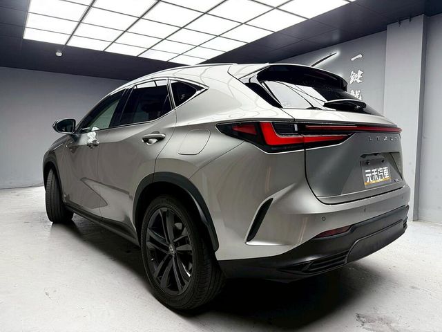LEXUS凌志 NX250  第4張相片
