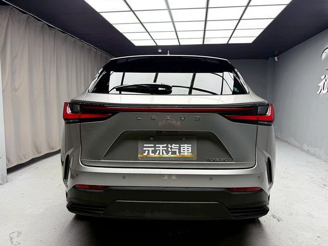 LEXUS凌志 NX250  第5張相片