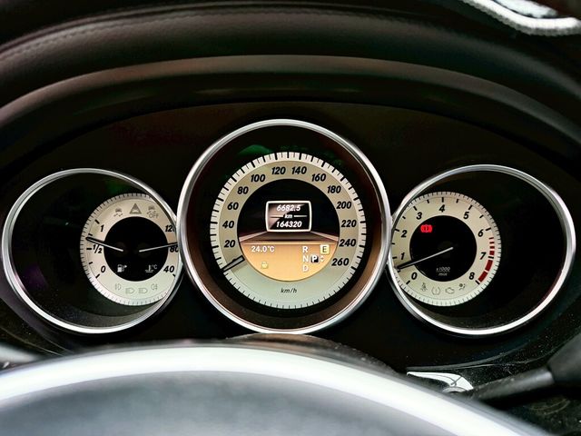 M-BENZ賓士 CLS350  第10張相片