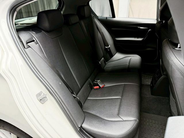 BMW寶馬 118  第14張相片