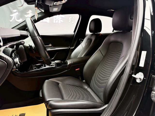 M-BENZ賓士 A180  第11張相片