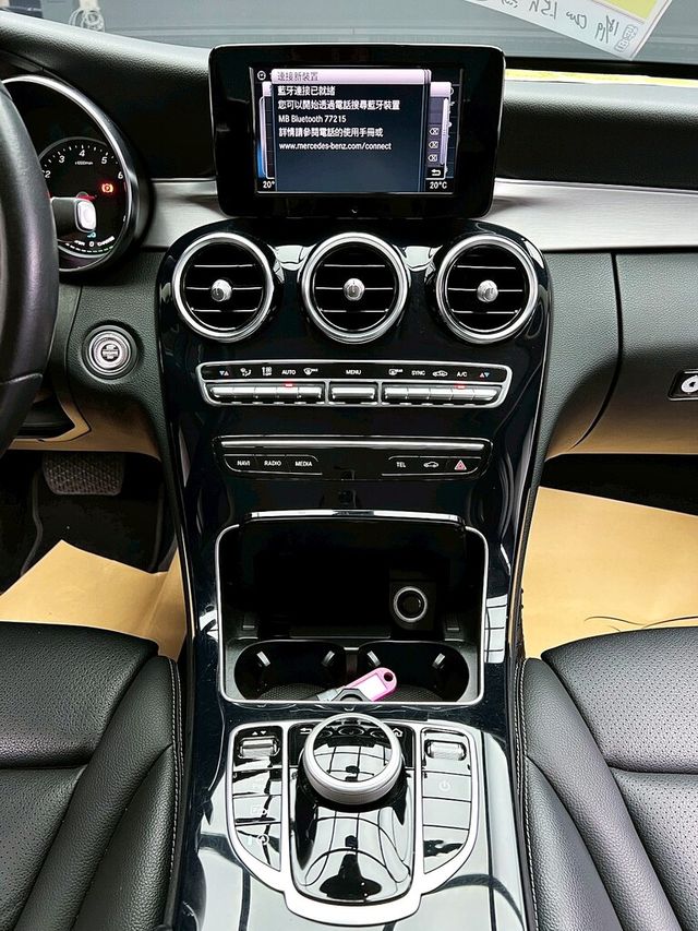 M-BENZ賓士 C200  第16張相片