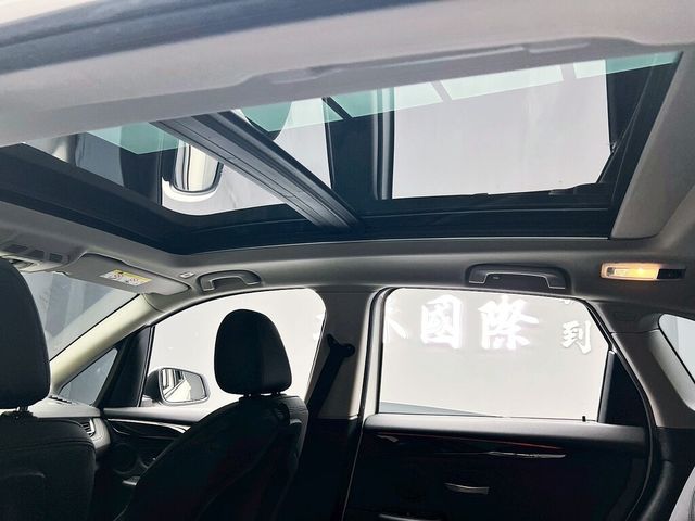 BMW寶馬 225I  第9張相片