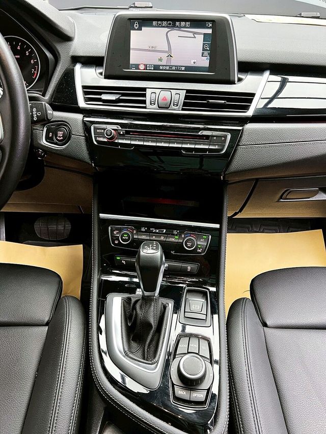 BMW寶馬 225I  第16張相片
