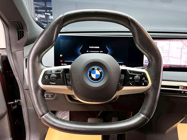 BMW寶馬 IX XDRIVE40  第15張相片