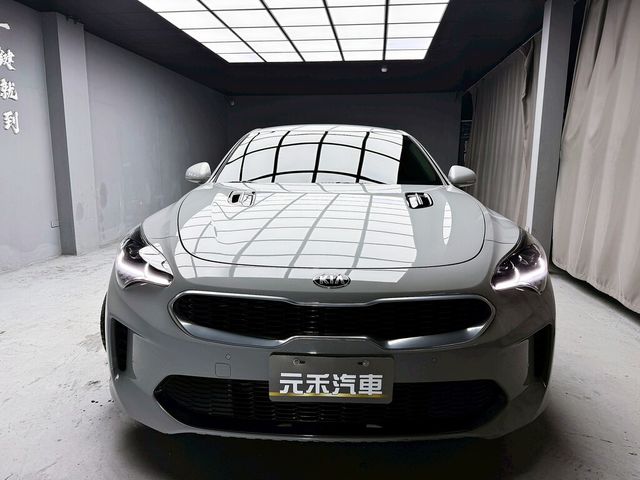 KIA起亞 STINGER  第2張相片