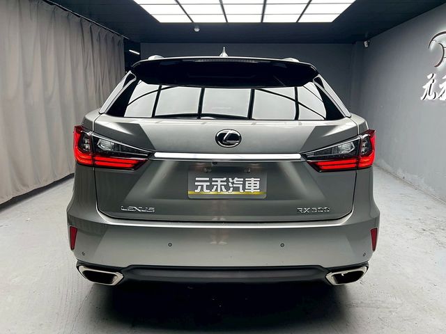 LEXUS凌志 RX300  第5張相片