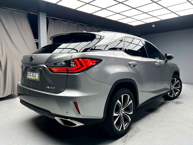LEXUS凌志 RX300  第6張相片