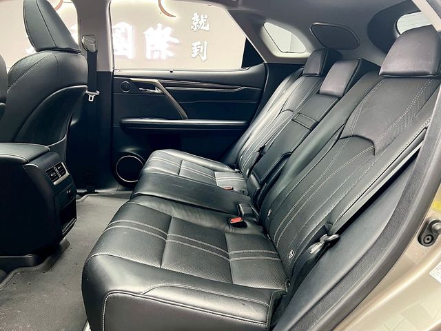 LEXUS凌志 RX300  第13張相片