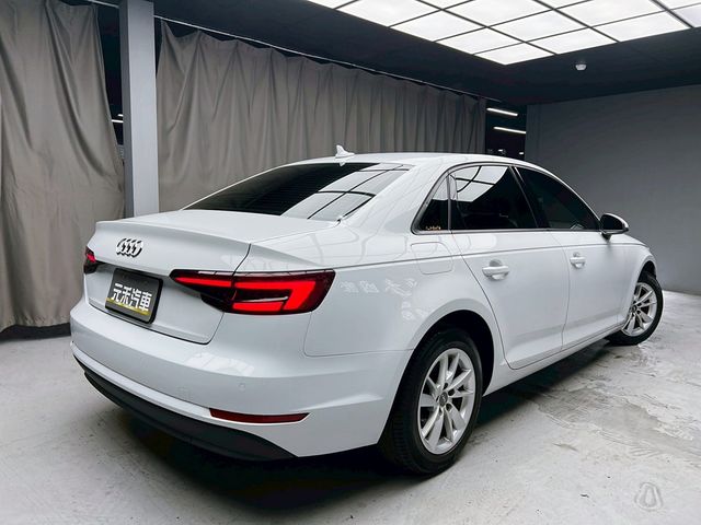 AUDI奧迪 A4  第6張相片