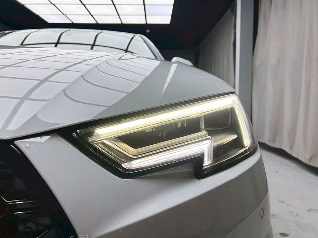 AUDI奧迪 A4  第7張相片