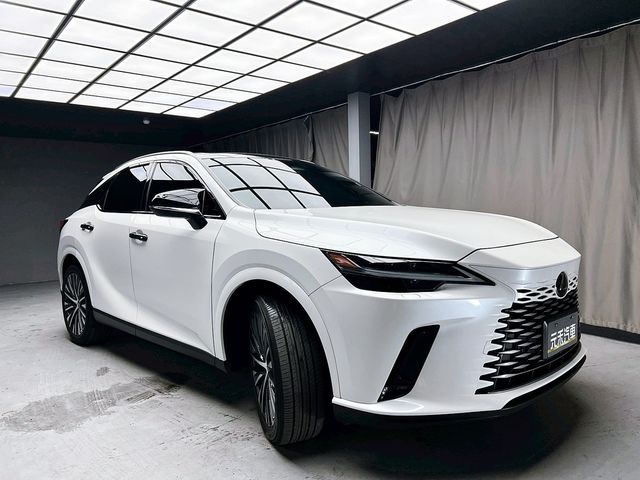 LEXUS凌志 RX350H  第3張相片