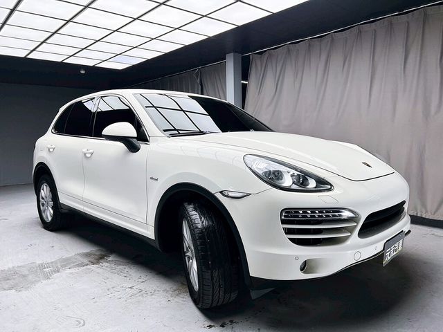PORSCHE保時捷 CAYENNE  第3張相片