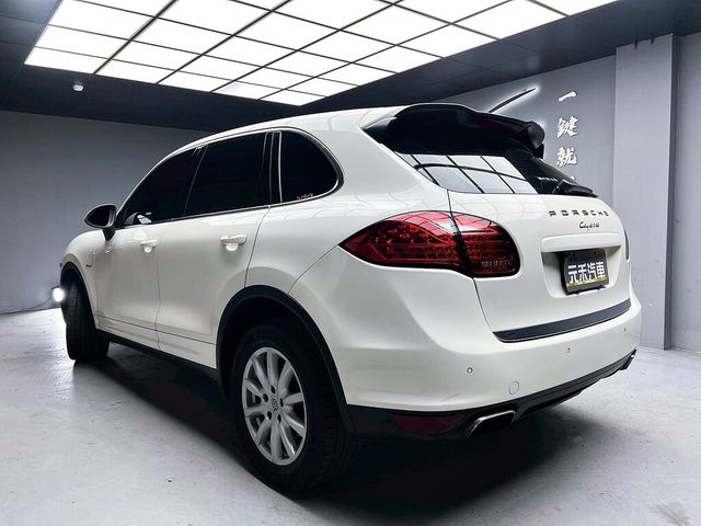 PORSCHE保時捷 CAYENNE  第4張相片