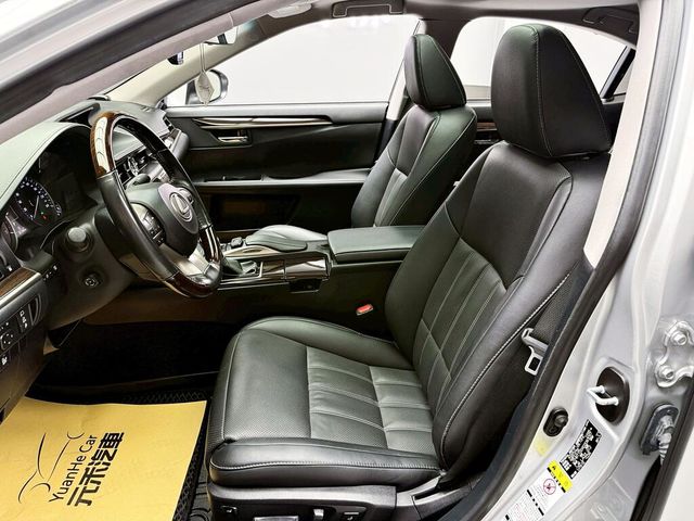 LEXUS凌志 ES200  第11張相片