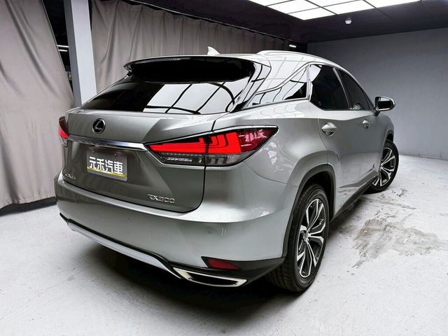 LEXUS凌志 RX300  第6張相片