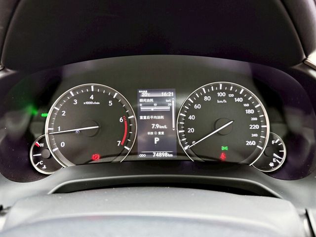 LEXUS凌志 RX300  第10張相片