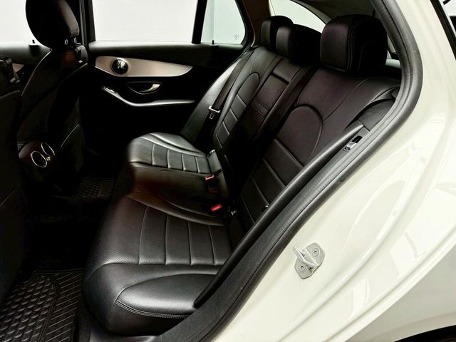 M-BENZ賓士 C200D  第13張相片