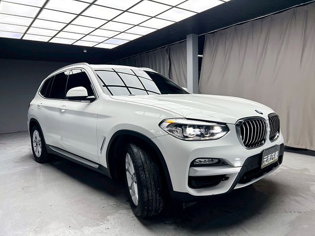 BMW寶馬 X3  第3張相片