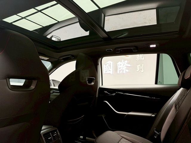 SKODA司科達 OCTAVIA COMBI  第9張相片
