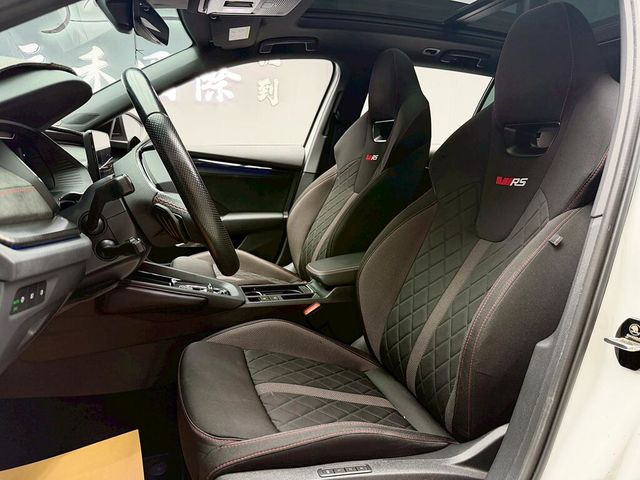 SKODA司科達 OCTAVIA COMBI  第11張相片