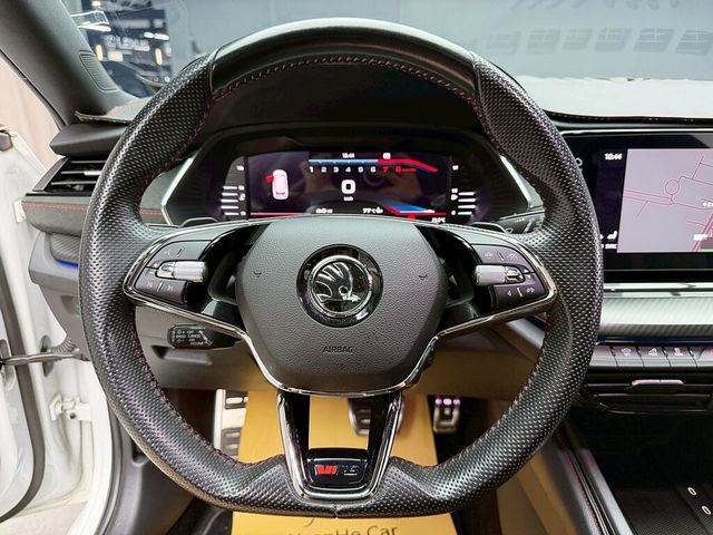 SKODA司科達 OCTAVIA COMBI  第15張相片