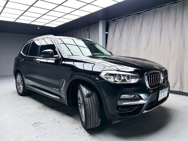 BMW寶馬 X3  第3張相片