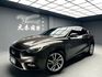 INFINITI無限 Q30  第1張縮圖