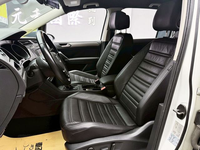 VOLKSWAGEN福斯 TOURAN  第11張相片