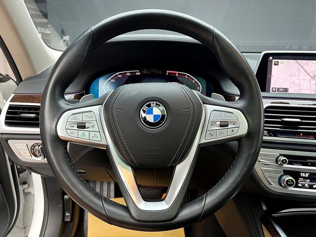 BMW寶馬 730I  第15張相片