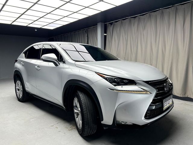 LEXUS凌志 NX300H  第3張相片