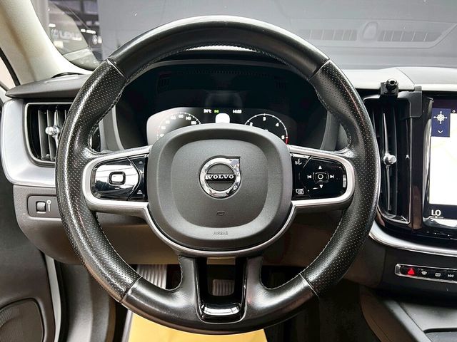 VOLVO富豪 XC60  第15張相片