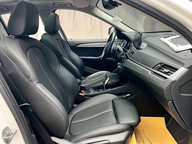 BMW寶馬 X1  第12張相片