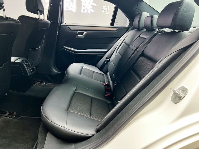 M-BENZ賓士 E200  第13張相片