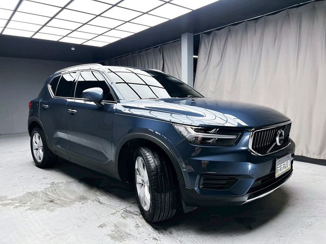 VOLVO富豪 XC40  第3張相片