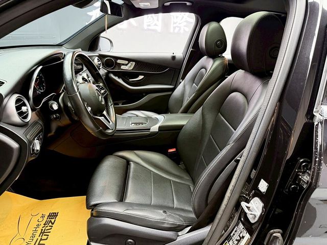 M-BENZ賓士 GLC300 AMG COUPE  第11張相片