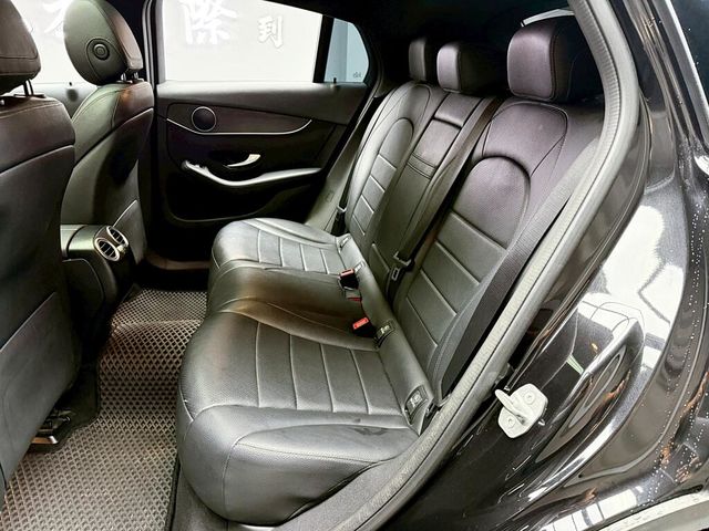 M-BENZ賓士 GLC300 AMG COUPE  第13張相片
