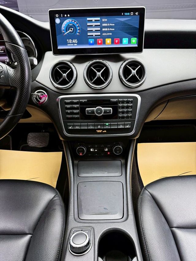 M-BENZ賓士 GLA250  第16張相片