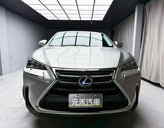 LEXUS凌志 NX300H  第2張相片