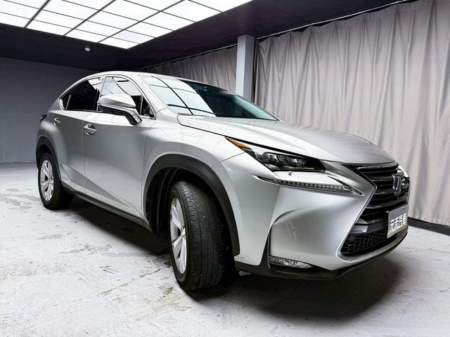 LEXUS凌志 NX300H  第3張相片