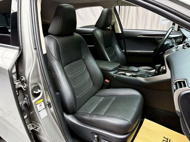 LEXUS凌志 NX300H  第12張相片