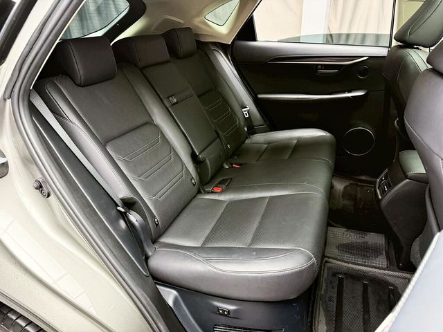 LEXUS凌志 NX300H  第14張相片