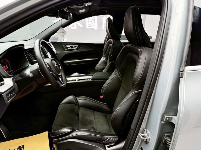 VOLVO富豪 XC60  第11張相片