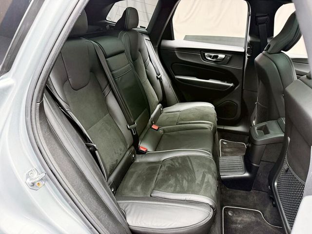 VOLVO富豪 XC60  第14張相片