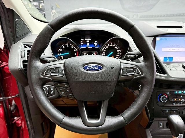 FORD福特 KUGA  第15張相片