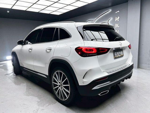 M-BENZ賓士 GLA250  第4張相片