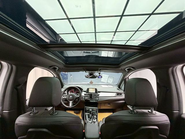 BMW寶馬 220I  第9張相片
