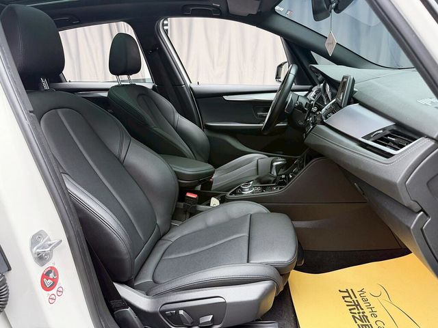BMW寶馬 220I  第12張相片